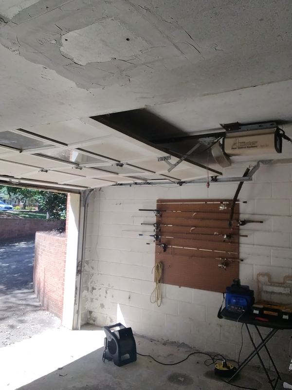 Garage door job photo #098